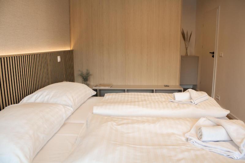 Gardinn Apartments - Hotel Service and Free Parking - image 8