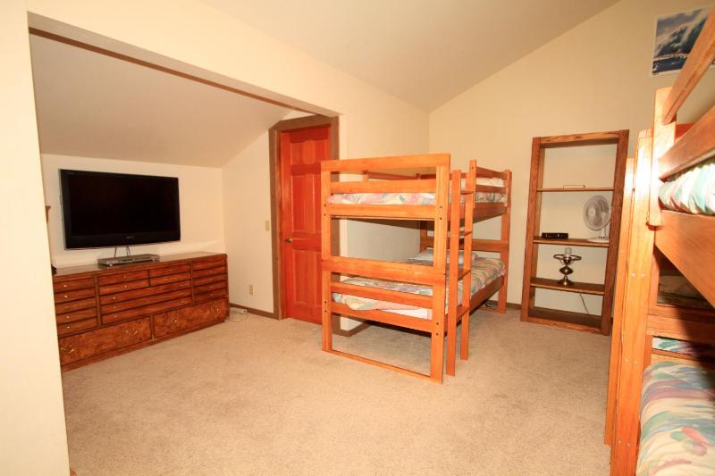 Apartment image 3