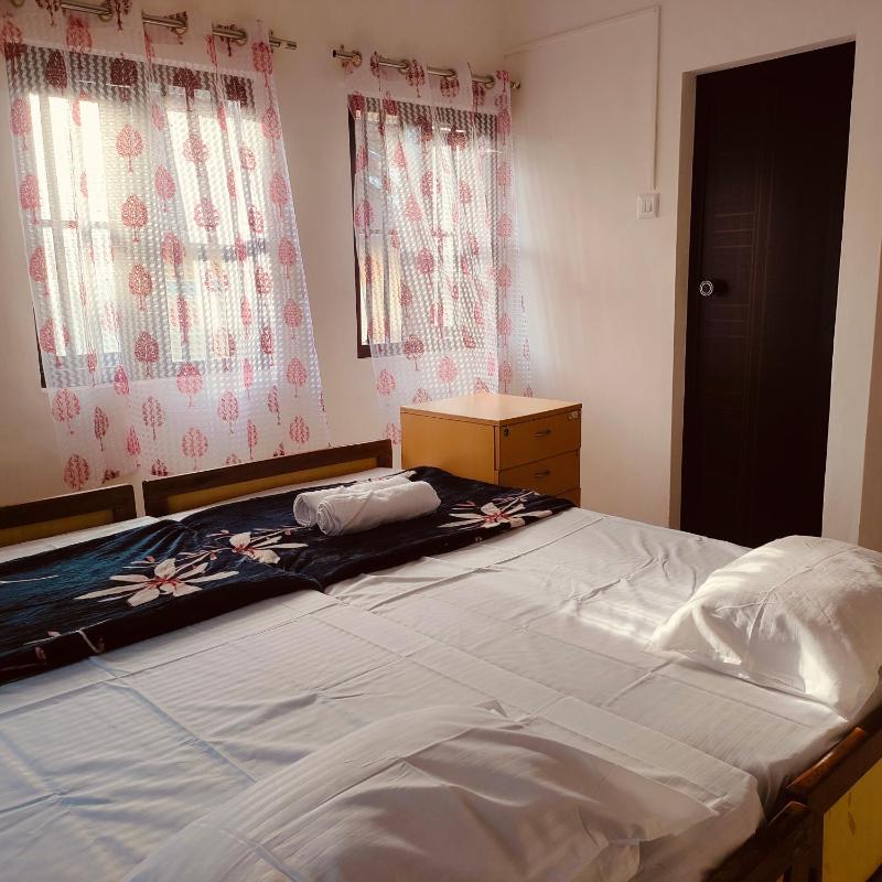 Ebenezer Stay - image 16