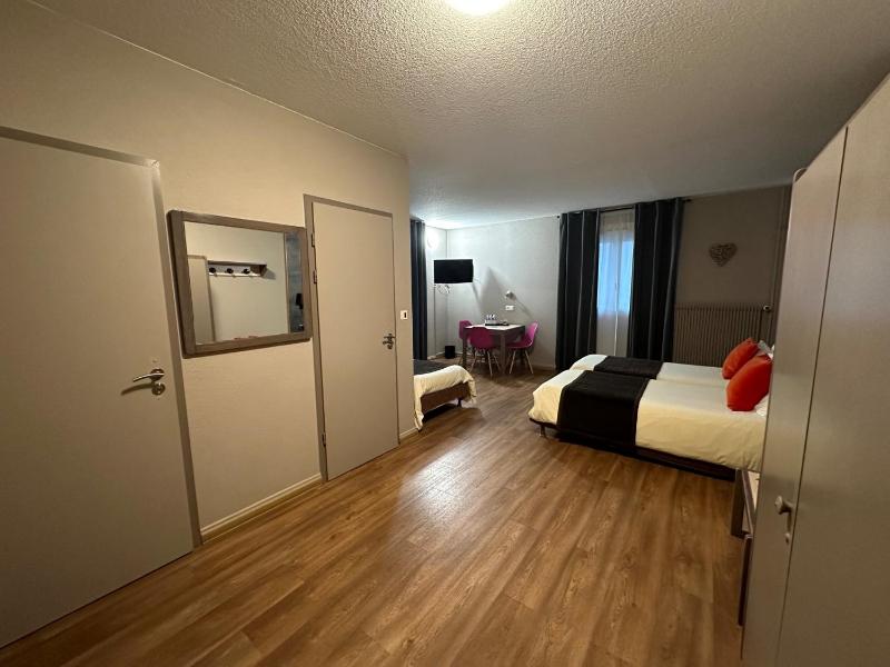 Triple Room (sans balcon) image 4