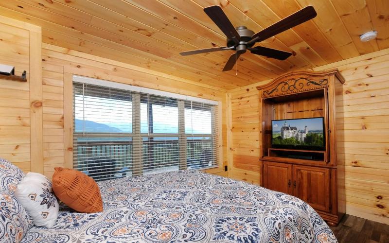 Breathtaking mountain views! June discounts available! - Birdhouse - - image 20