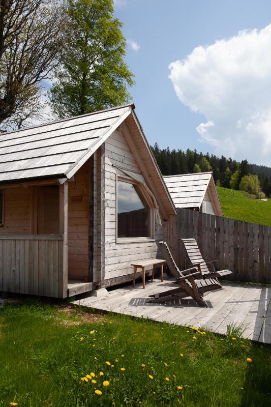 One-Bedroom Cottage image 4