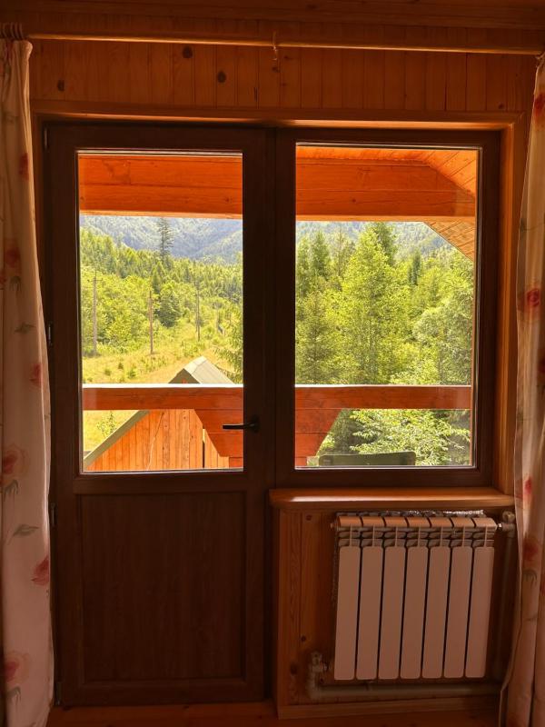 Double Room with Balcony image 3