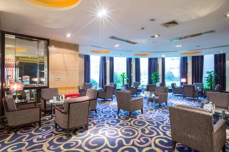 Grand Sun City Hotel-Located city center Metro Access - image 3