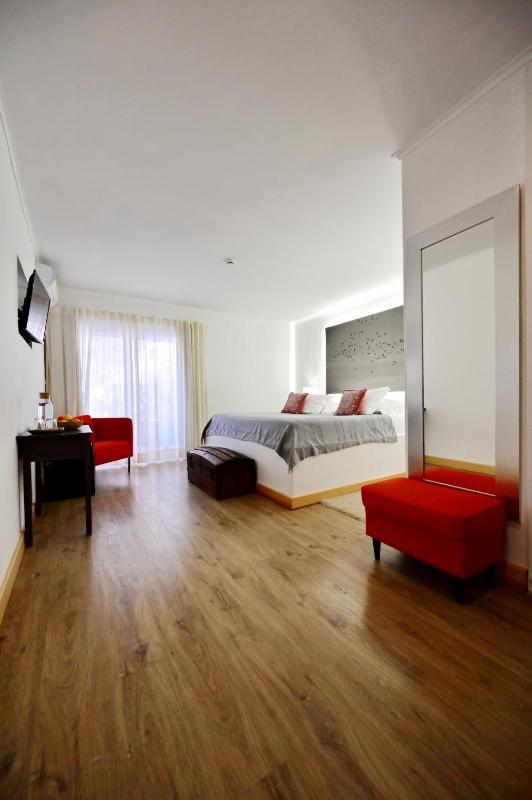 Standard Double Room image 4