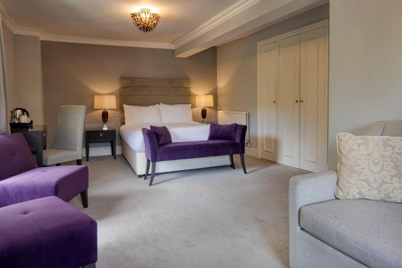 Deluxe Double Room image 3