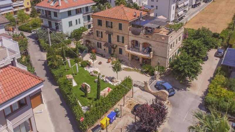 Villa Antolina - Il Cielo In Una Stanza by Host Hero - image 34