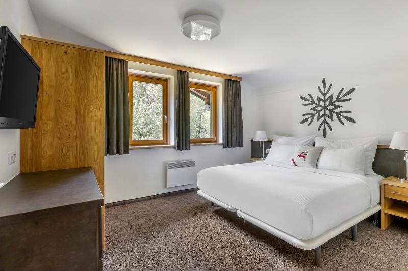Two-Bedroom Apartment image 1