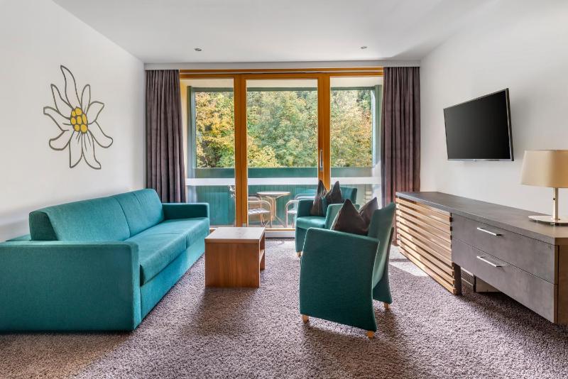 Two-Bedroom Apartment image 3