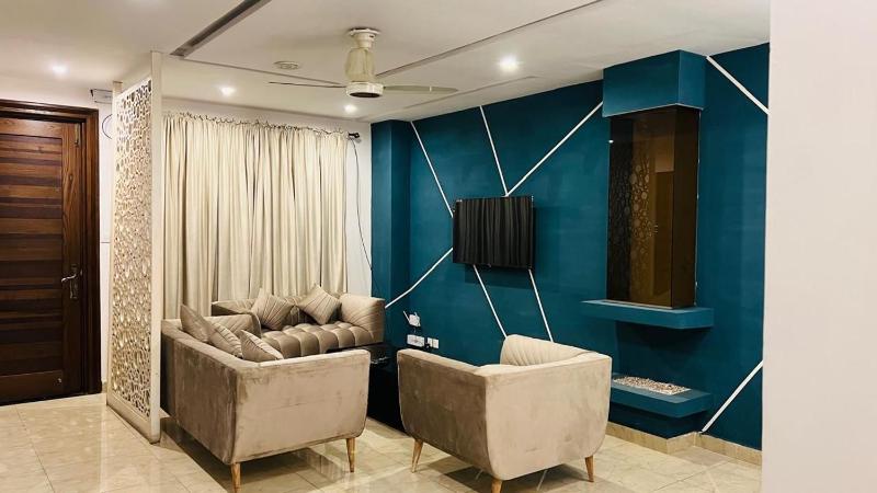 Gold crest mall residence - image 4