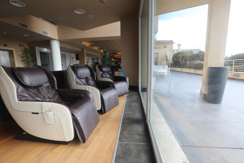 Hotel Tiber Rooftop & Wellness - image 9