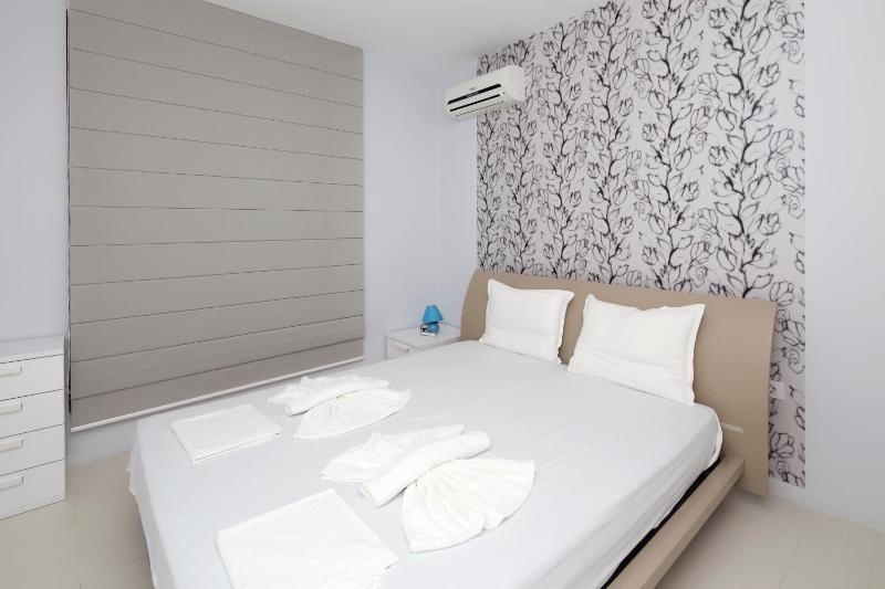 Mars Apartments In Tryavna Beach Complex - image 13