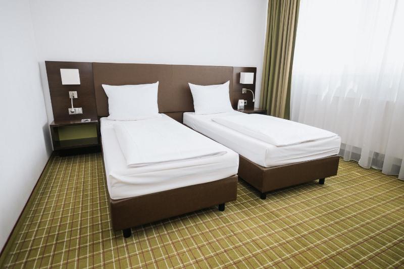 Comfort Double Room image 4