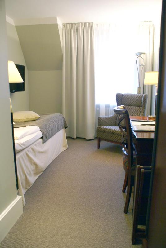Standard Single Room image 1