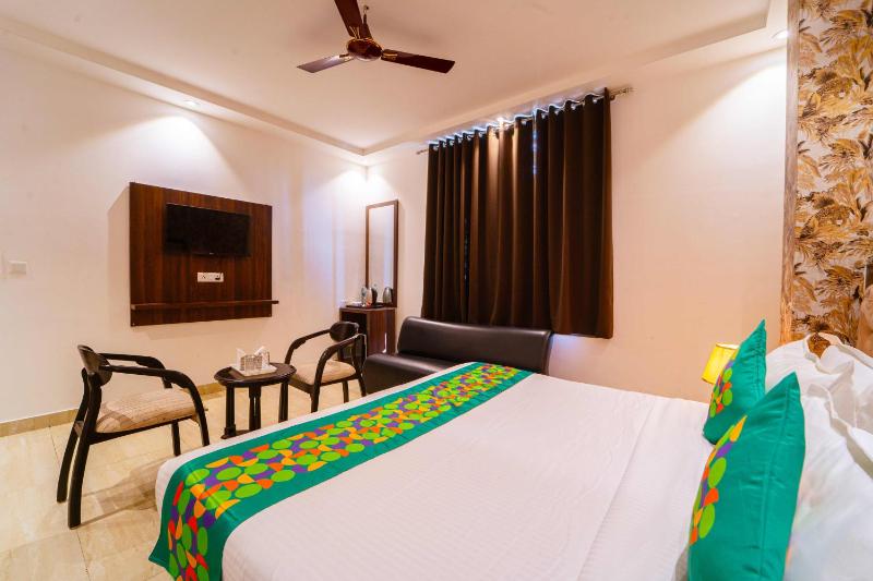 Treebo Luxury Stay Premium Inn - image 9