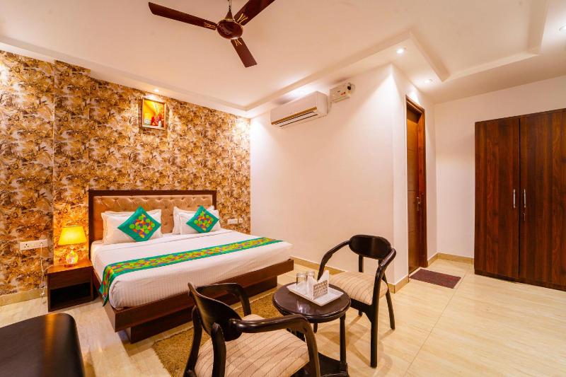 Treebo Luxury Stay Premium Inn - image 1