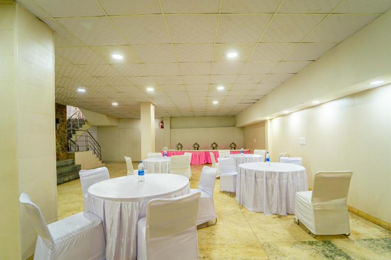 Treebo Luxury Stay Premium Inn - image 13