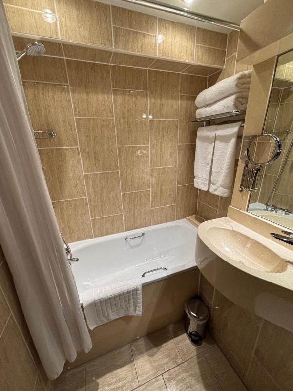 Executive Suite image 1