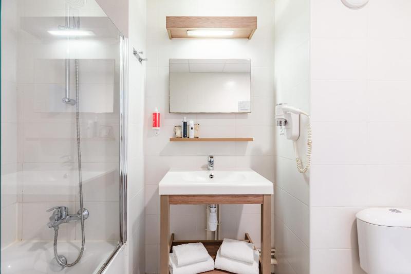 Large Apartment image 2