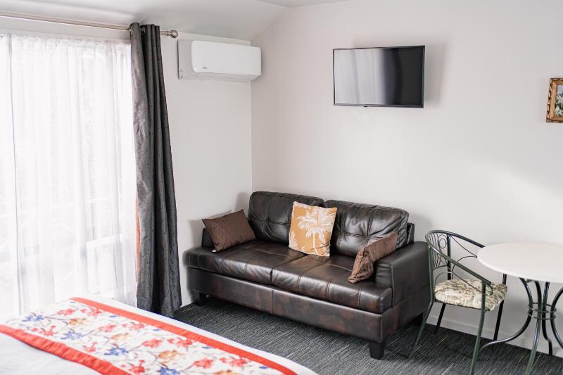 Samhil Motor Lodge - image 30