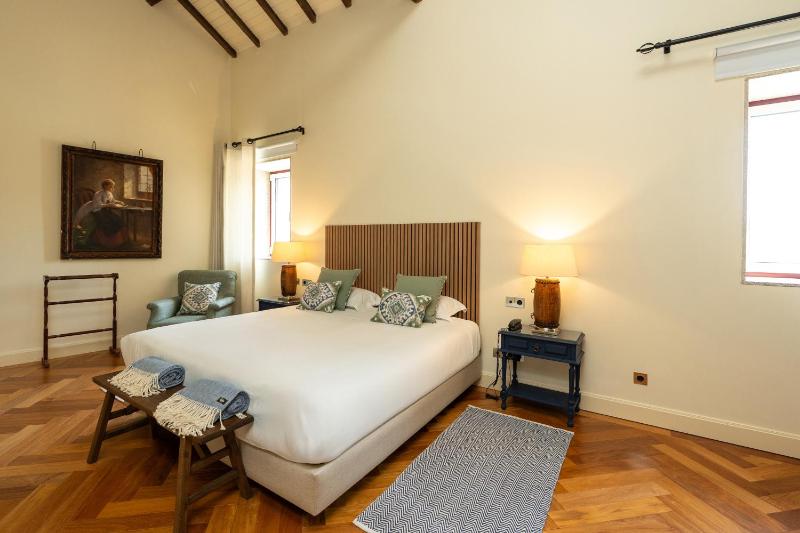Superior Double or Twin Room image 1