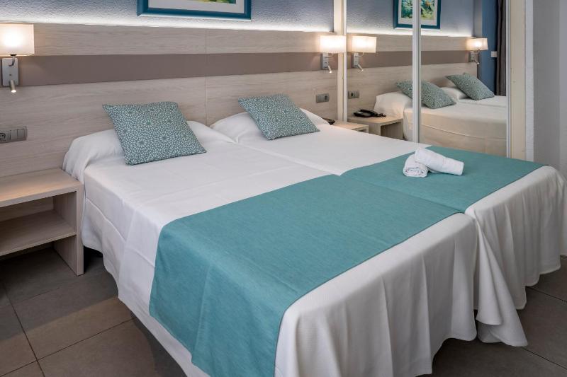 Standard Double Room without Balcony (2 Adults) image 4