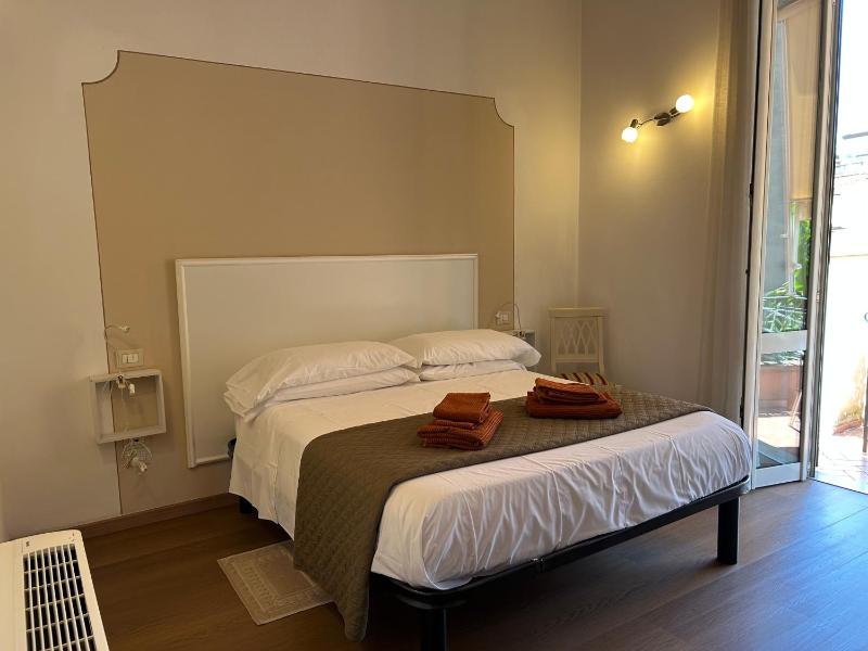 Deluxe Apartment image 2