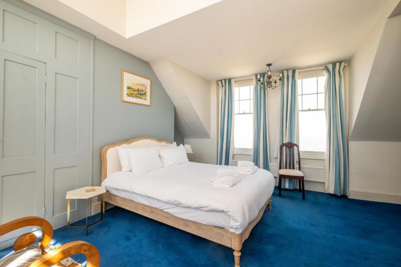 Stoney Beach - Aldeburgh Coastal Cottages - image 47