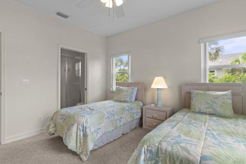 Halliday - image 29
