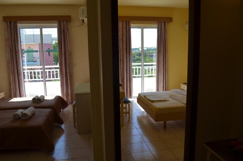 Apartment image 4