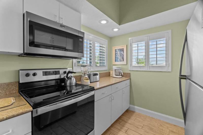 Shell Island Beach Club 6D - image 14