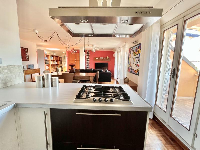 Montgomery Apartment Via crispi in Centro A827 - image 3