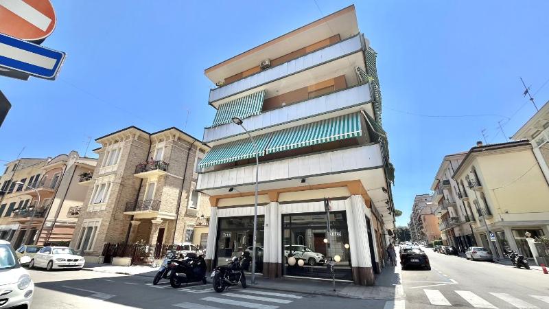 Montgomery Apartment Via crispi in Centro A827 - image 14