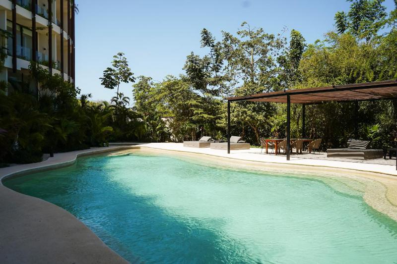 Mistiq Gardens - image 31