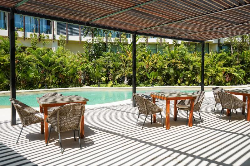 Mistiq Gardens - image 33