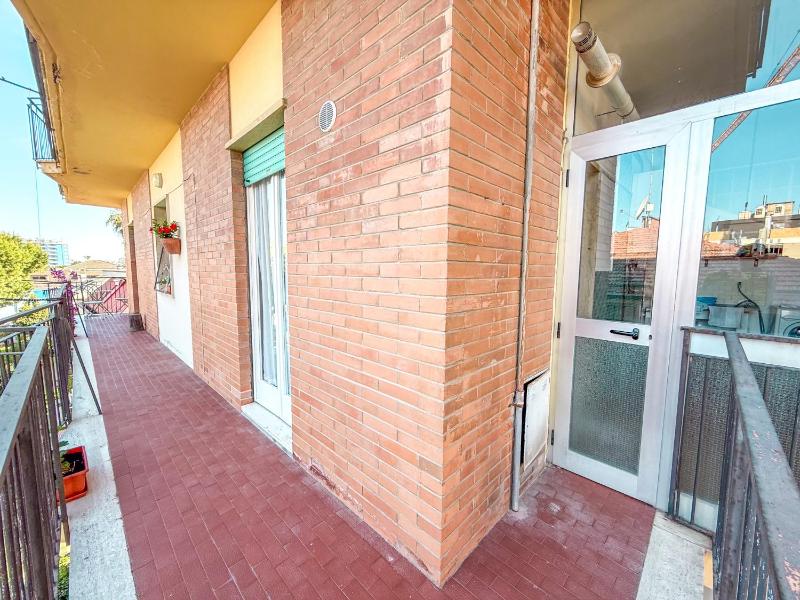 Jackson Apartment 3Piano vicino al mare Rif A821 - image 12