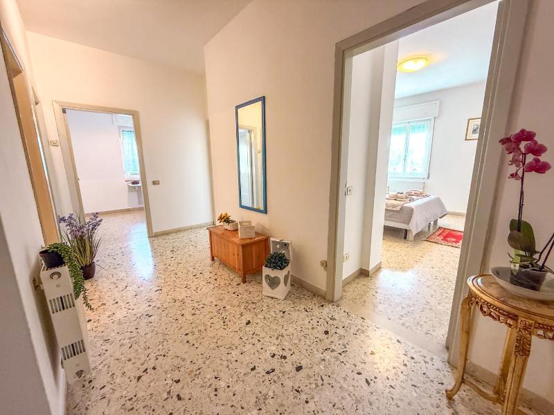 Jackson Apartment 3Piano vicino al mare Rif A821 - image 32
