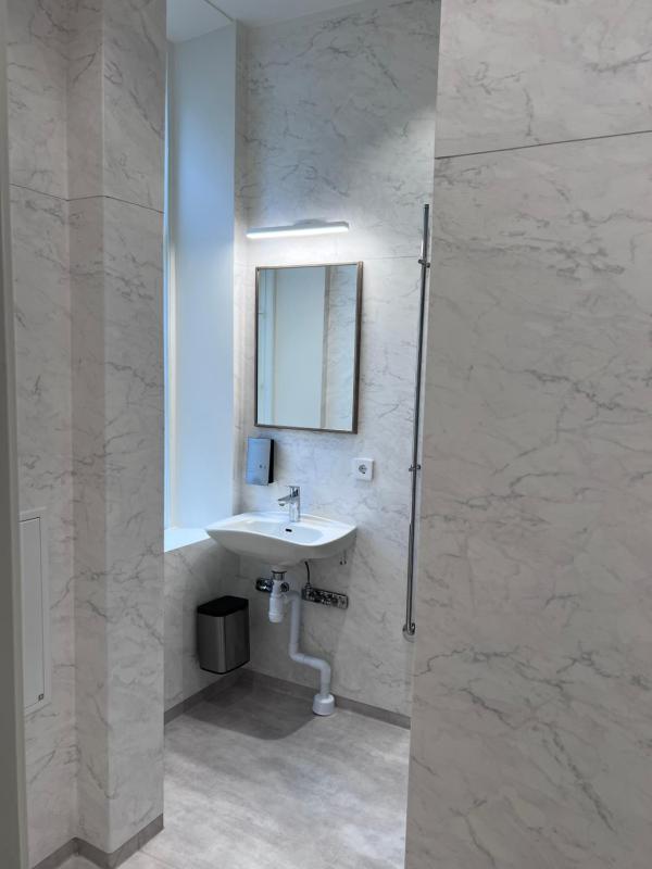 Standard Double or Twin Room image 2