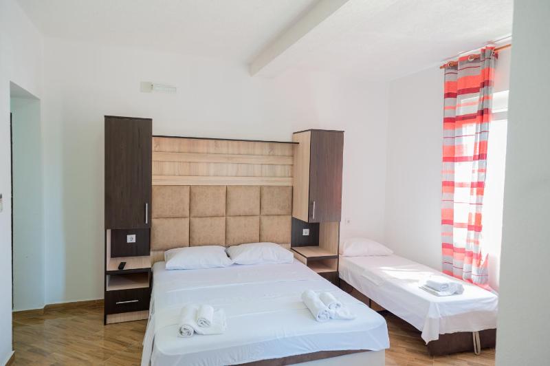 Vukli Apartments - image 5