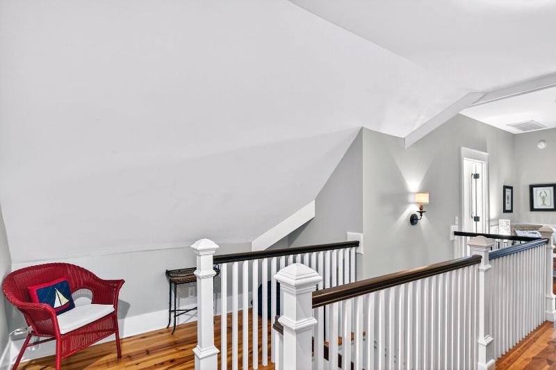 Docs Inn - image 9