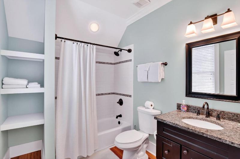 Docs Inn - image 35