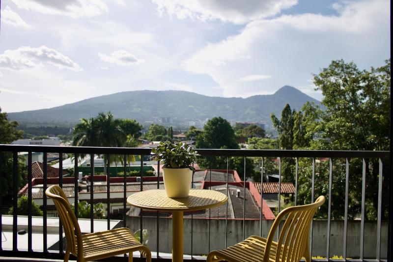 Avitat Joy City &Volcano View 2Brm Pool &Gym - image 7