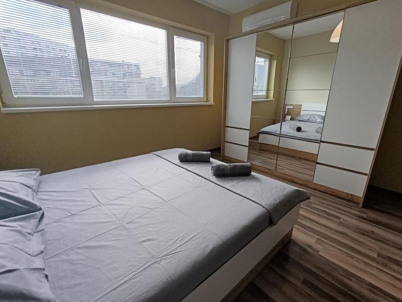 Ishirkov Residence Studio 2 - image 10