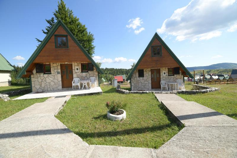 Bungalow image 1