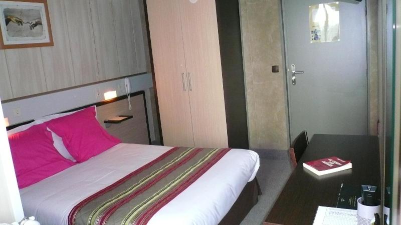 Superior Single Room image 2