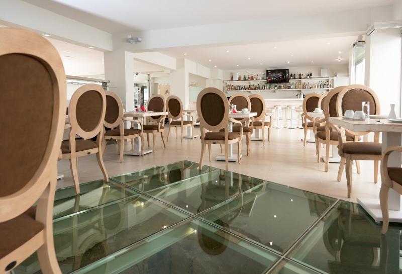 Artemis Hotel Apartments - image 50