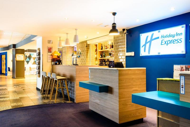 Holiday Inn Express Portsmouth Gunwharf Quays By IHG - image 37
