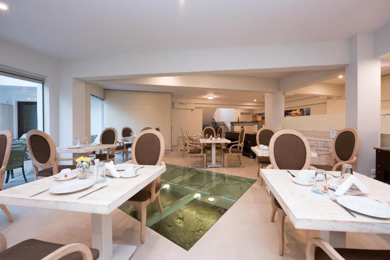Artemis Hotel Apartments - image 38
