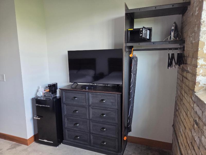 Double Room image 4