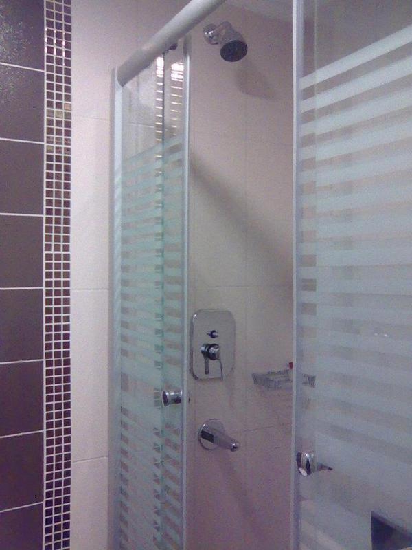 Single Room image 2